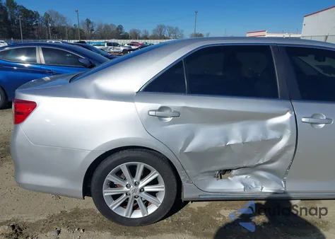 2012 Toyota Camry Xle z USA, uszkodzony, nr VIN 4T4BF1FK6CR264456